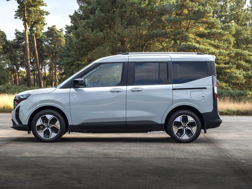 Ford E-Transit Courier Elettrico Veicoli commerciali Ford E-Transit Courier Elettrico